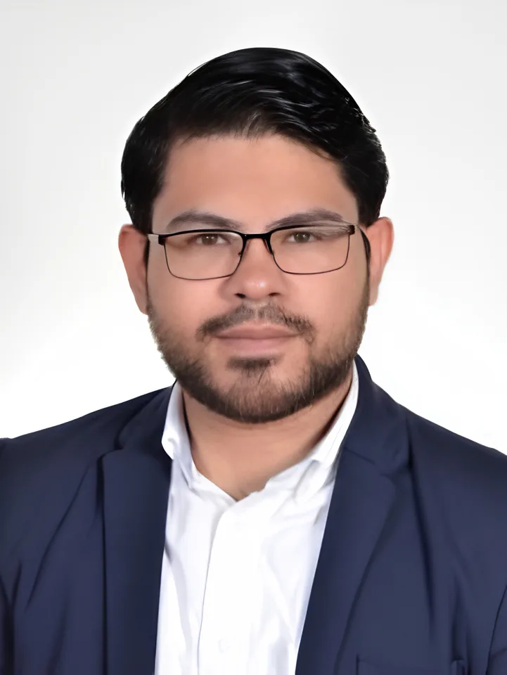 Osman Rivera, COO and co-founder of The Corporate Consulting — professional portrait